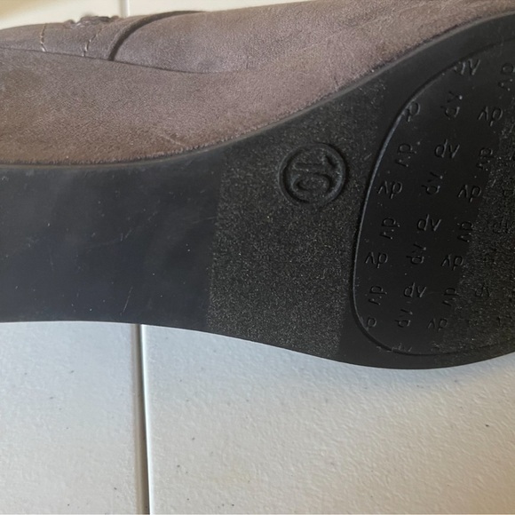 DV by Dolce Vita Terri Lace up micro suede booties NWT size 10 - Picture 11 of 12